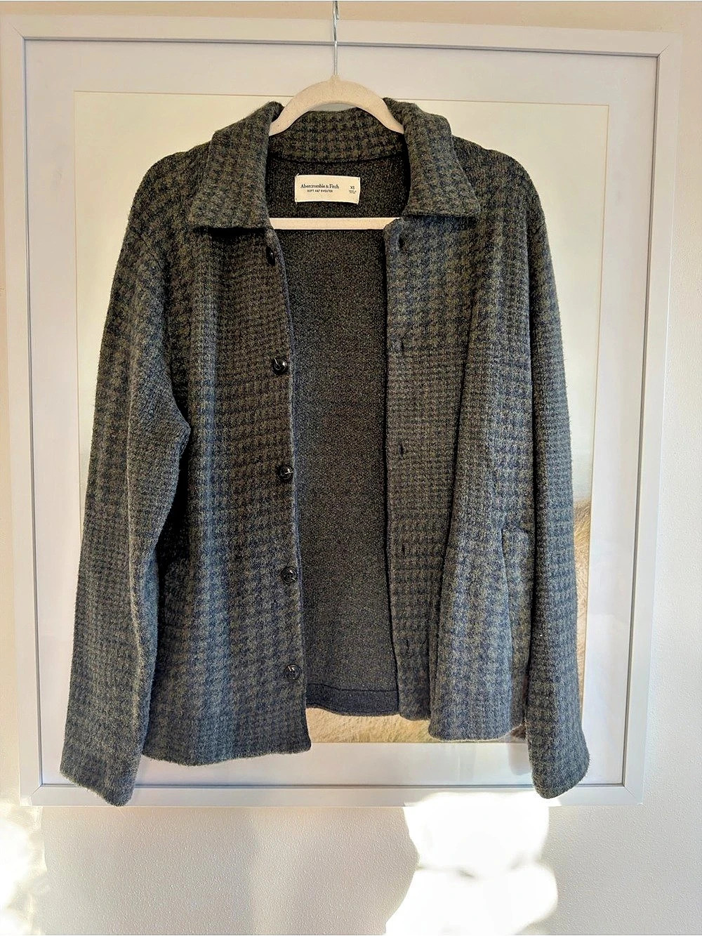 Abercrombie & Fitch Houndstooth sweater in Gray & green Like New